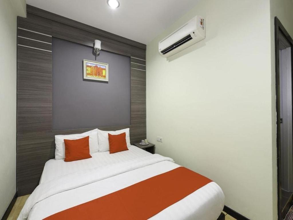 Hotel Meria Shah Alam Buitenkant foto