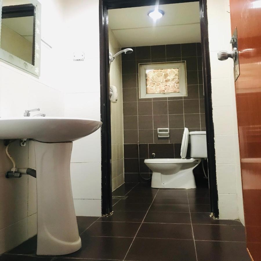 Hotel Meria Shah Alam Buitenkant foto