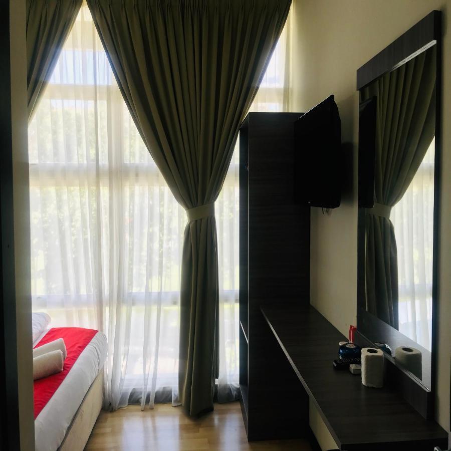 Hotel Meria Shah Alam Buitenkant foto
