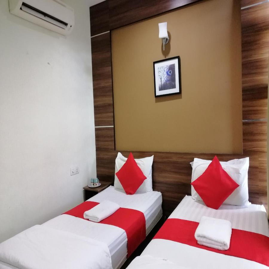 Hotel Meria Shah Alam Buitenkant foto